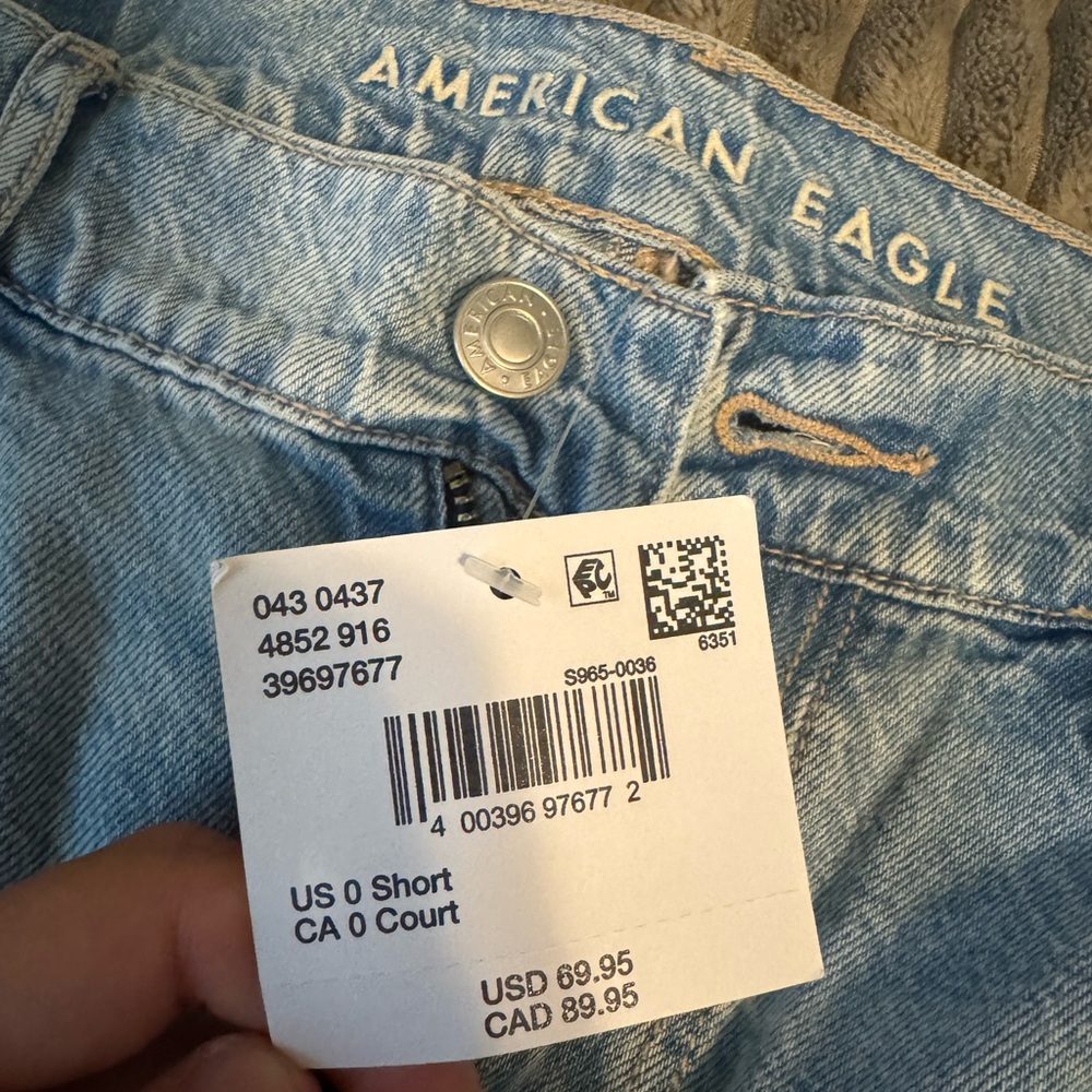 Classic Light Blue Denim Jeans - Picture 2 of 3